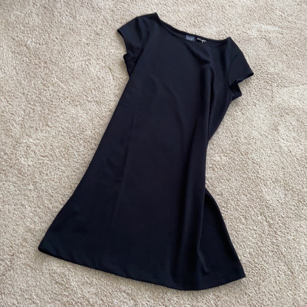 GAP CASUAL T-SHIRT DRESS